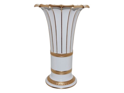 Royal Copenhagen
Hetsch vase med guldkanter