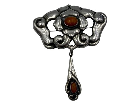 William Fuglede silverLarge Art Nouveau brooch with amber from 1907-1920