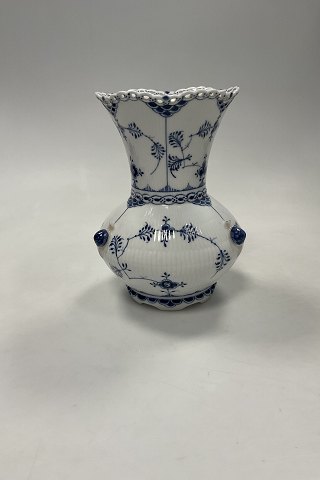 Royal Copenhagen Musselmalet Helblonde Vase med snegle No 1197