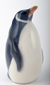 Sjælden Royal Copenhagen, porcelænsfigur nummer 3003, pingvin.