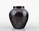 Karl Schrøder (1870-1943) keramik vase i skønvirkestil.
