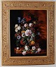 Blomster stilleben, olie på lærred.
Usigneret, 1900 tallet.