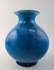 Kähler, HAK, glazed stoneware vase, 1930s.
Designed by Svend Hammershoi.