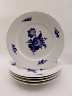 Royal Copenhagen blå blåmst flettet tallerken 10/8097  <BR>
