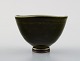 Berndt Friberg Studio ceramic bowl. Modern Swedish design.
Unique, handmade. Fantastic glaze in shades of green!