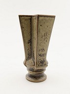 Lisa Engquist for Bing & Grøndahl stentøjs vase solgt