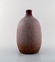 Bing & Grondahl / B&G. Large vase in glazed stoneware. Beautiful glaze in violet 
tones. 1940