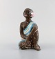 MARI SIMMULSON figur, keramik, Upsala-Ekeby.
Eksotisk kvinde. 1960