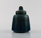 Nils Kähler for Kähler, HAK. Rare glazed lidded jar with sgrafitto in beautiful 
turquoise glaze. 1960