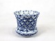 Royal Copenhagen blue fluted lace vase no.: 1/105.
5000m2 showroom.