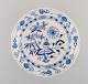 Stor antik Meissen "Løgmønstret" skål / fad i håndmalet porcelæn. Tidligt 
1900-tallet.

