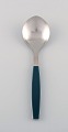 Henning Koppel for Georg Jensen. Strata dessert spoon in stainless steel and 
green plastic. 1960 / 70s. 2 pcs in stock.

