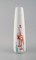 Meissen vase in hand-painted porcelain with flamingos. 1930 / 40s.
