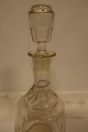 Decanter/carafe with the original stopper made of glass las, - antique
Sorry but it has not been possible to identify, and be sure of, the glassworks
H incl. stopper: about 30cm