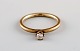Skandinavisk guldsmed. Vintage ring i 8 karat guld prydet med halvædelsten. Midt 
1900-tallet.
