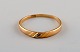 Scandinavian jeweler. Vintage ring in 18 carat gold adorned with brilliant. 
Mid-20th century.
