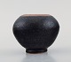 Eli Keller (b. 1942), Sweden. Round unique vase in glazed stoneware. 21st 
Century.
