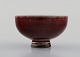 Berndt Friberg (1899-1981) for Gustavsberg Studiohand. Miniature bowl in glazed 
stoneware. Beautiful glaze in shades of red. 1960s.
