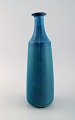 Gunnar Nylund for Nymølle. Stor vase i glaseret keramik. Smuk glasur i blå 
nuancer. 1960