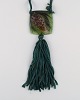 GABRIEL ARGY-ROUSSEAU (1885-1963), Frankrig. Pomme de pin vedhæng / halssmykke i 
kunstglas. Pâte-de-verre teknik. 1920