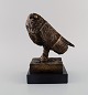 Owl sculpture in bronze after Pablo Picasso. Limited edition. High quality 
abstract bronze sculpture on marble base. 1980s.
