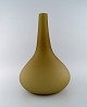 Salviati, Murano. Large teardrop-shaped vase in smoky mouth-blown art glass. 
Italian design. Early 21st century.
