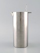 Arne Jacobsen for Stelton. Cylinda Line cocktail shaker in stainless steel. 
1960s / 70s.
