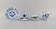 Meissen Blue Onion egoist coffee service in hand-painted porcelain. Approx. 
1900.
