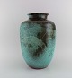 Richard Uhlemeyer (1900-1954), Germany. Large vase in glazed ceramics. Beautiful 
crackle glaze in dark and turquoise shades. 1940s.
