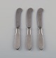 Gundorph Albertus for Georg Jensen. Three Mitra butter knives in stainless 
steel. 1970s.
