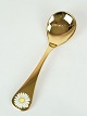 Georg Jensen annual spoon, gilded sterling silver, title "White Oxeye", 1987
Great condition
