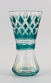 Val St. Lambert, Belgien, stor håndlavet Art Deco krystalglas-vase, facetslebet 
med grøn dekoration.