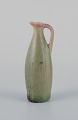 Carl Harry Stålhane for Rörstrand, miniature kande/vase med glasur i grønbrune 
nuancer.