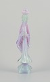 Murano, Italien. Stor skulptur i kunstglas. Religiøs mandsperson.
Rosa og lyseblåt mundblæst glas.