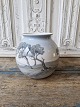 Karstens Antik 
presents: 
B&G vase 
decorated with 
landscape motif 
no. 8785/472