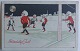 Tegnet postkort af Emil Pehrson: Nisser spiller fodbold
