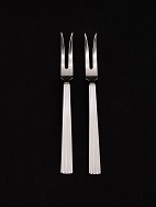GEORG JENSEN Bernadotte sterling sølv pålægs gafler