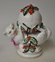 Pegasus – Kunst 
- Antik - 
Design 
presents: 
German 
porcelain 
figurine of a 
reclining cat 
holding an 
orange, 19th 
...