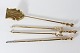 Stari Antik 
presents: 
Fireplace 
set
Old fireplace 
set of brass