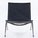 Roxy Klassik 
presents: 
Poul 
Kjærholm / 
Fritz Hansen
PK 22 - 
armchair in 
black leather 
and 
chrome-plated 
...