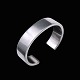 Bestik.dk 
presents: 
Boy 
Johansen - 
Denmark. 
Handmade 
Sterling Silver 
Bangle - Large.