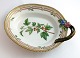 Lundin Antique 
presents: 
Royal 
Copenhagen. 
Flora Danica. 
Oval Dish. 
Model # 3540. 
Length 22,5 cm. 
(1 quality). 
...