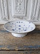 Karstens Antik 
presents: 
B&G Blue 
fluted bowl no. 
206