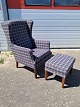 Lænestol med 
fodskammel
 Kr. 1600,-