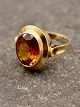 Middelfart 
Antik presents: 
14 carat 
gold ring with 
citrine
