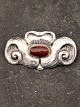 Middelfart 
Antik presents: 
Art 
Nouveau brooch 
830 silver with 
amber