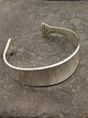 Middelfart 
Antik presents: 
Hans 
Hansen design 
Bent Gabrielsen 
bangle #215