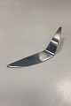 Danam Antik 
presents: 
Georg 
Jensen 
Stainless Arne 
Jacobsen Cake 
Spatula