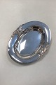 Danam Antik 
presents: 
Hugo Grün 
Oval Silver 
Plated Tray