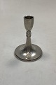 Danam Antik 
præsenterer: 
Just 
Andersen Tin 
Lysestage 
Selangor Pewter